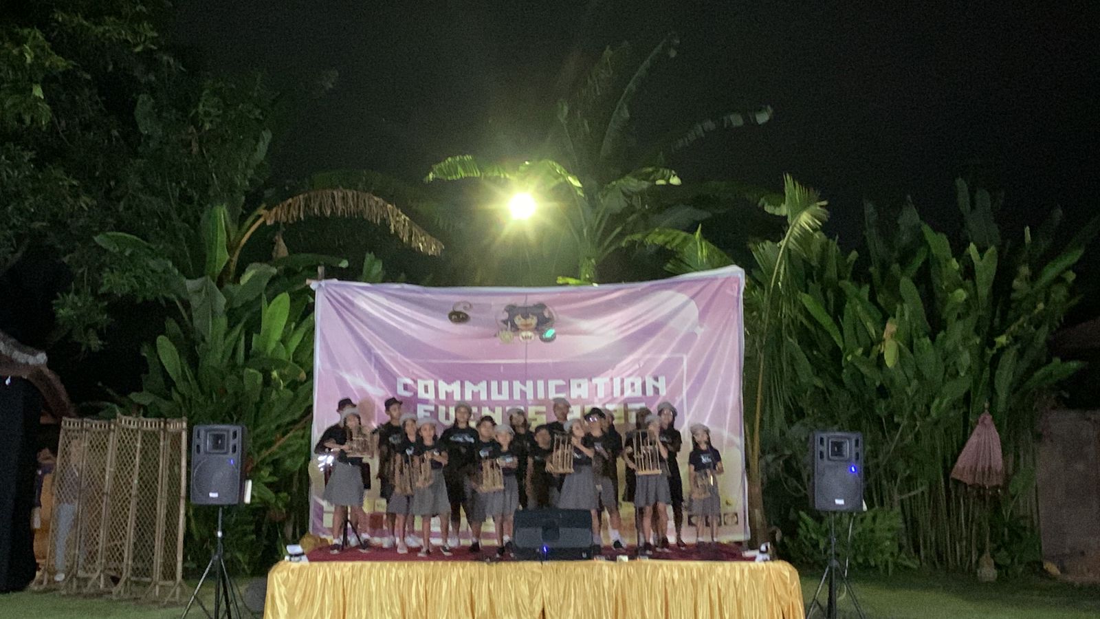 Kegiatan Fundraising Bersama Himpunan Mahasiswa Ilmu Komunikasi Universitas Udayana Melalui Program Commnunication Events