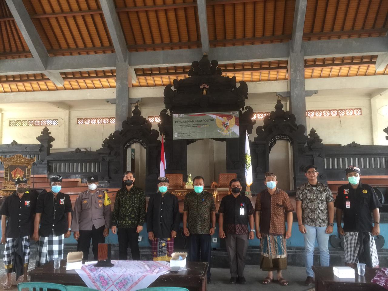 Tingkatkan Pendidikan Politik, Himapol Udayana Adakan Pengabdian Masyarakat